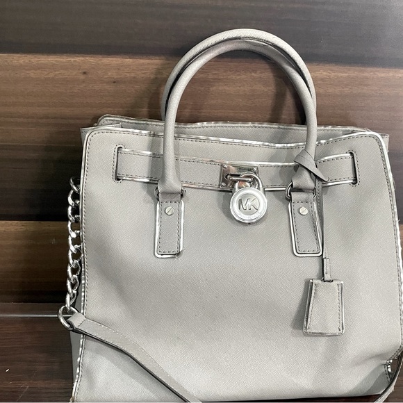 Michael kors hand bag - Picture 3 of 5